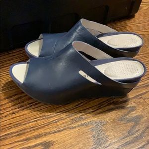 Navy wedge by TSUBO SIZE 7.5